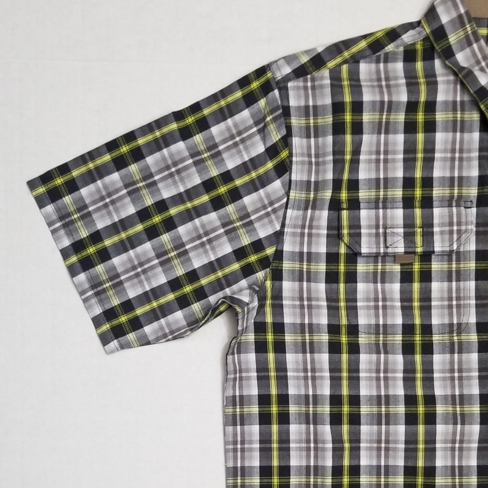 Wrangler Men Large Gray Plaid Button Down Shirt - Picture 2 of 5